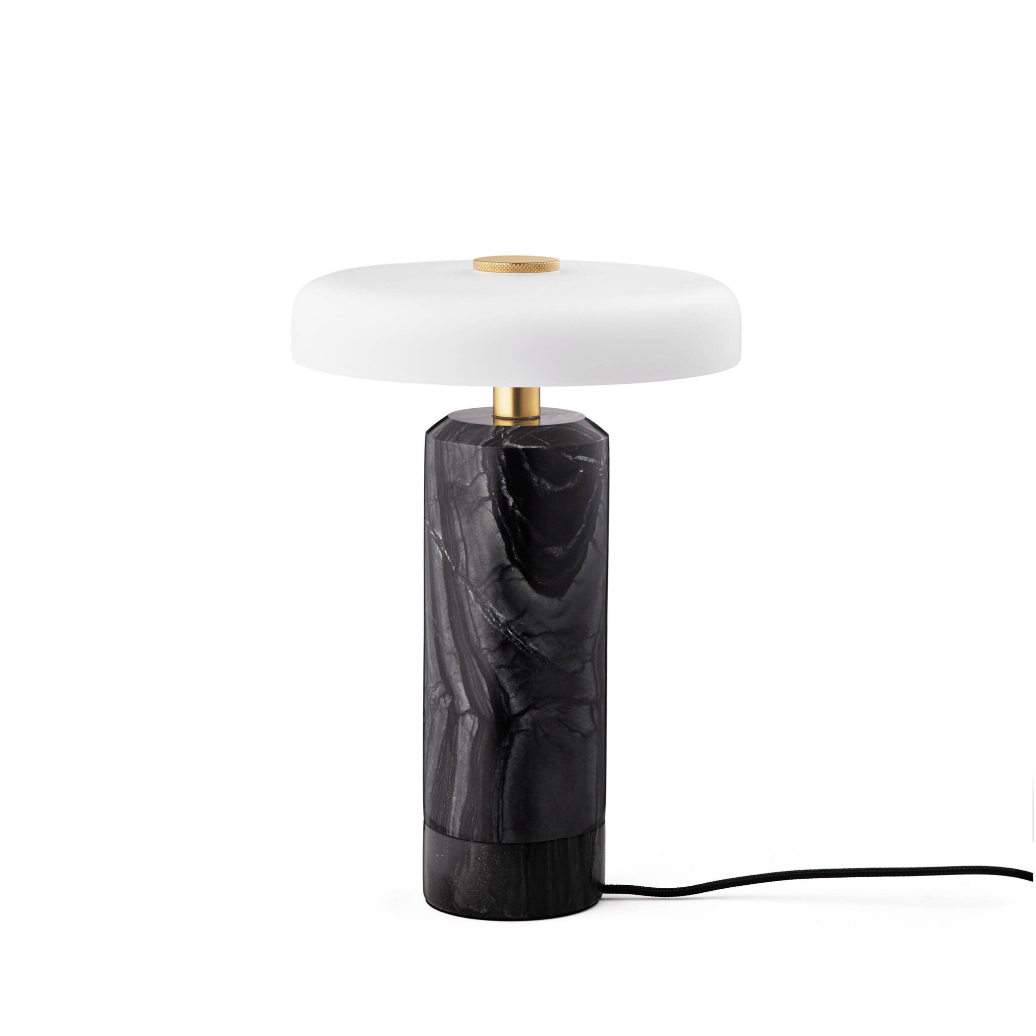 Lampe à poser en marbre massif, 100 % artisanale, avec une lumière douce diffusée par un globe soufflé à la bouche. Rechargeable et sans contrainte.