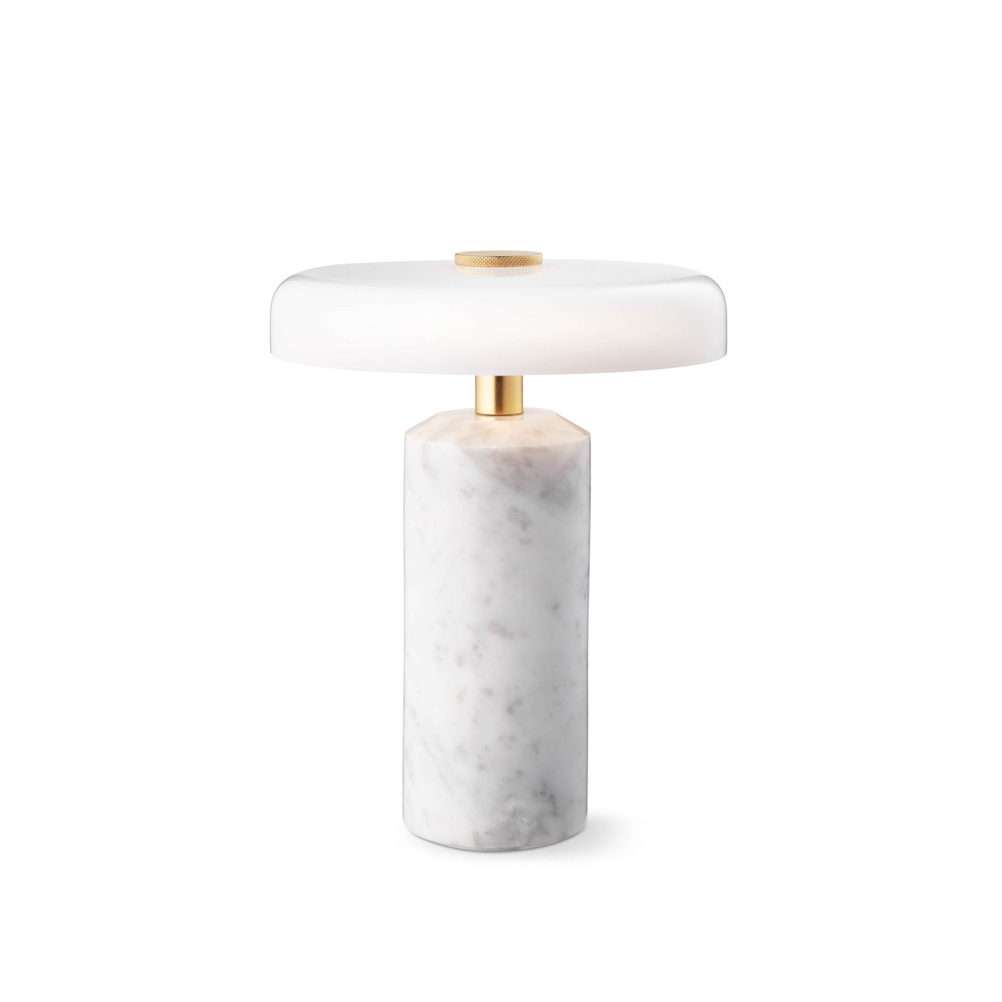 Élégante et sans fil, cette lampe à poser en marbre est rechargeable et soufflée à la bouche, conçue artisanalement pour illuminer chaque espace.